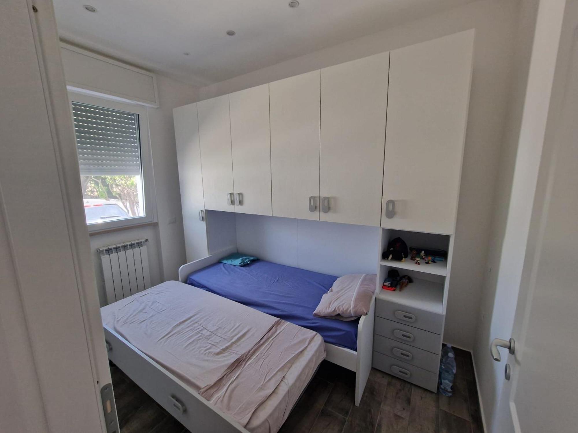 The Suite On The Beach Torvaianica Bagian luar foto
